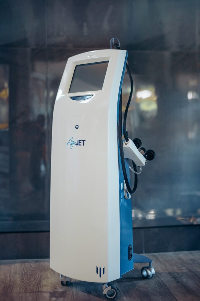 Photo of the AgeJET™ skin resurfacing device